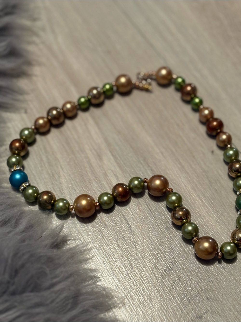 Faux Pearl Metal Necklace